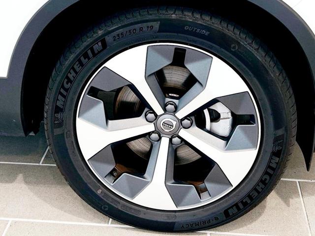 XC40 ウルトラ B4 AWD ダークエディション(7枚目)