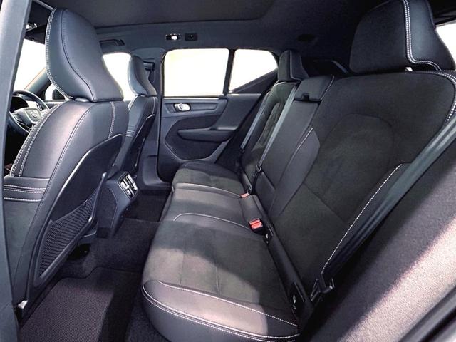 XC40 ウルトラ B4 AWD ダークエディション(16枚目)