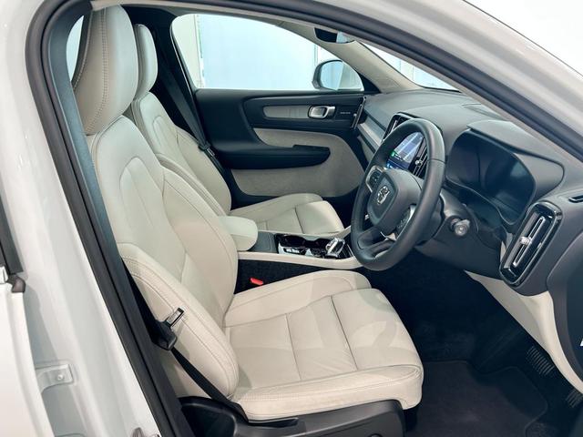 XC40 ウルトラ B4 AWD(12枚目)