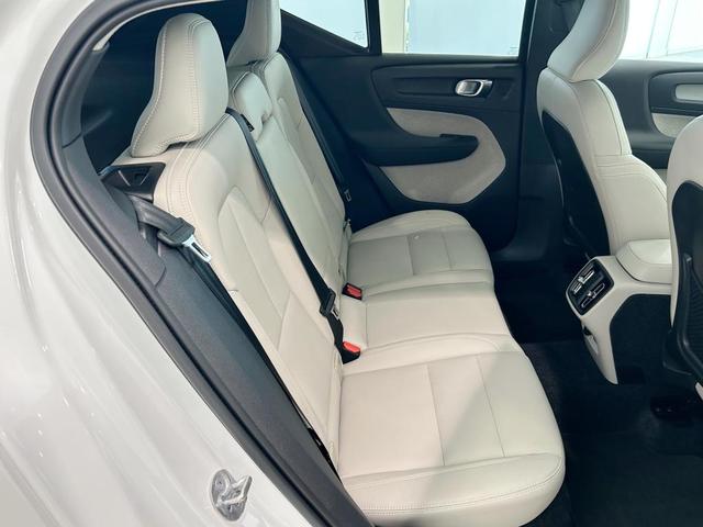 XC40 ウルトラ B4 AWD(14枚目)