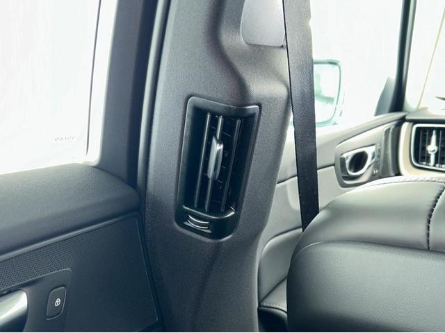 ＸＣ６０ Ｂ５　ＡＷＤ　インスクリプション（25枚目）