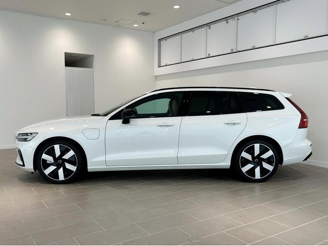 V60 ウルトラ T6 AWD プラグインハイブリッド(4枚目)