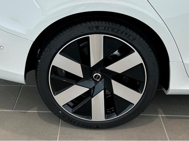 V60 ウルトラ T6 AWD プラグインハイブリッド(10枚目)