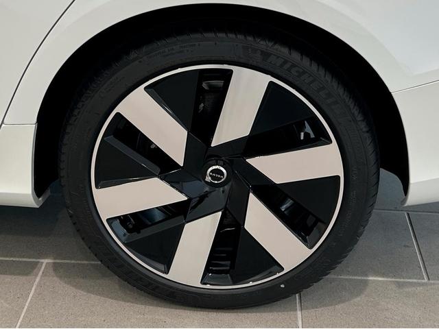 V60 ウルトラ T6 AWD プラグインハイブリッド(12枚目)