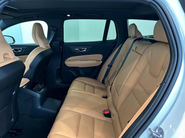 V60 ウルトラ T6 AWD プラグインハイブリッド(17枚目)