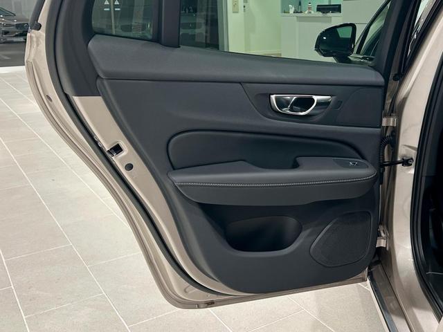 V60 ウルトラ T6 AWD プラグインハイブリッド(15枚目)