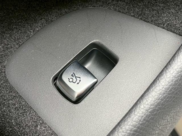 ＧＴ ４ドアクーペ ４３　４マチック＋　ライドコントロール＋パッケージ　４３　４マチック＋　ＡＭＧ　ＲＩＤＥ　ＣＯＮＴＲＯＬ＋ＰＫＧ　グラファイトグレーマグノ（マッド）エクスクルーシブＰＫＧ　ＨＵＤ　ハイパーフォージド２２インチＡＷ　ロワリングキット　レーダー（32枚目）