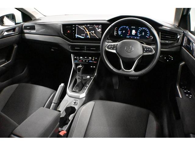 ポロ ＴＳＩアクティブ（2枚目）