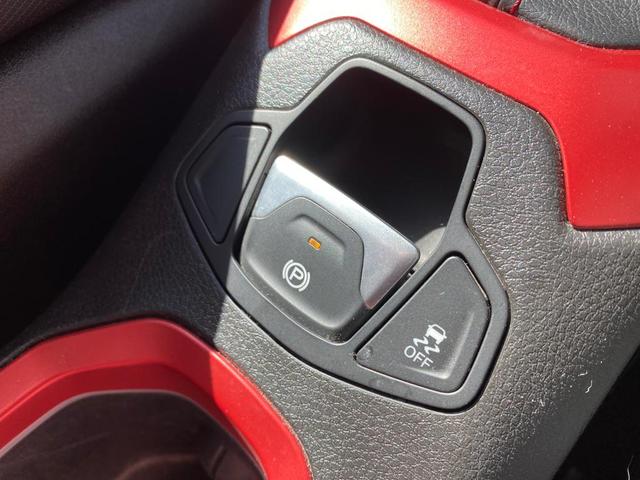 トレイルホーク 認定中古車保証付 整備付 4WD レギュラーガソリン マッド&スノータイヤ装着 クルーズコントロール ETC バックカメラ Bluetooth ルーフレール ブラックアルミ バックソナー HIDヘッド(17枚目)