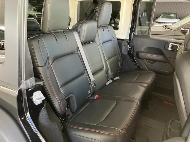 ジープ・ラングラーアンリミテッド ルビコン 認定中古車保証 整備付 ワンオーナー 純正ナビ レザーシート シートヒーター バックカメラ BF Good rich マットテレインタイヤ Bluetooth 3600ccV6エンジン ETC2.0(19枚目)