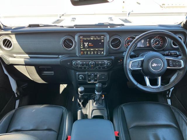 ジープ・ラングラーアンリミテッド サハラ 認定中古車保証付 整備付 ワンオーナー 2.0ターボ ナビ ETC フロント&サイド&バックカメラ レザーシート シートヒーター ハンドルヒーター コーナーセンサー 追従オートクルーズ スマートキー(14枚目)
