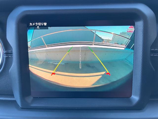 ジープ・ラングラーアンリミテッド サハラ 認定中古車保証付 整備付 ワンオーナー 2.0ターボ ナビ ETC フロント&サイド&バックカメラ レザーシート シートヒーター ハンドルヒーター コーナーセンサー 追従オートクルーズ スマートキー(33枚目)