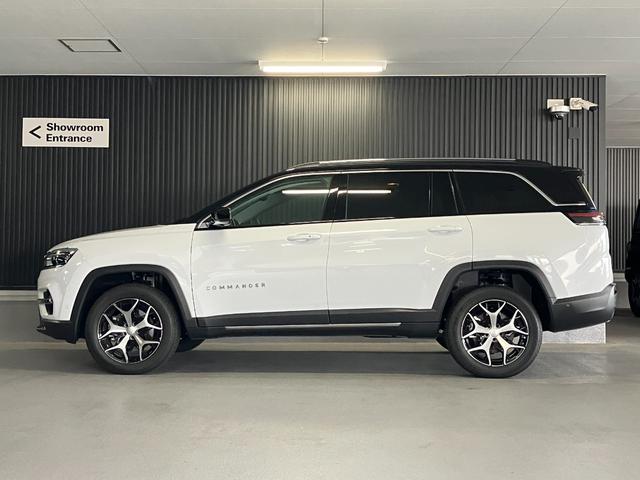 ジープ・コマンダー リミテッドサンルーフ付き 新車保証継承 整備付 弊社試乗車 2.0Lディーセルターボ ブラウンレザーシート シートヒーター ハンズフリーパワーリフトゲート 全方位カメラ 純正ナビ フルセグ ブラックルーフ 障害物センサー(9枚目)