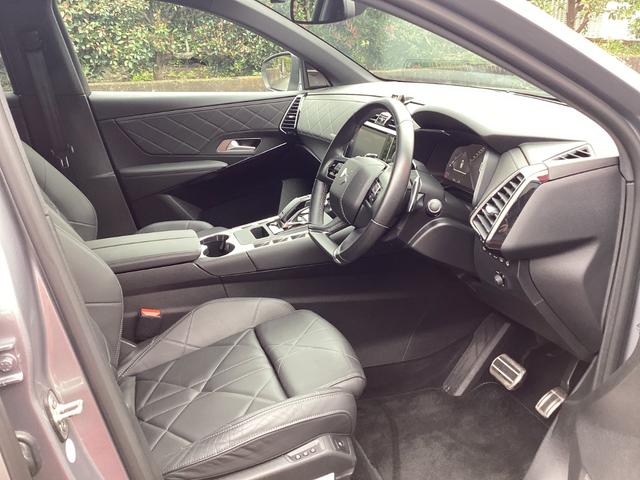 ＤＳ７クロスバック グランシック　ピュアテック　グランシック　ピュアテック（５名）　メーカーナビ　バックカメラ　スライディングガラスルーフ　黒革シート　シートヒーター　クルーズコントロール　ＥＴＣ（17枚目）