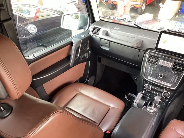 Gクラス G350d ワンオーナー ラグジュアリーパッケージ Harman/Kardon ブラウンレザーシート サンルーフ 純正ナビ TデジTV バックカメラ シートヒーター(18枚目)