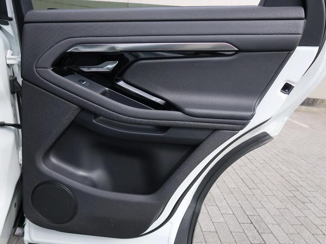 レンジローバーイヴォーク Ｓ　認定中古車　ワンオーナー　アダプティブクルーズ　ＣｌｅａｒＳｉｇｈｔインテリアリアビューミラー　衝突軽減システム　レーンキープアシスト　３６０°カメラ　シートヒーター　パワーテールゲート　スマートキー（55枚目）