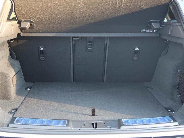 レンジローバーイヴォーク Ｒ－ダイナミック　Ｓ　認定中古車　禁煙車　ディーゼル　デジタルミラー　シートヒーター　パワーテールゲート　衝突軽減システム　ＬＥＤヘッドライト　液晶メーター　３６０カメラ　ブラインドスポットモニター　純正１８インチＡＷ（21枚目）