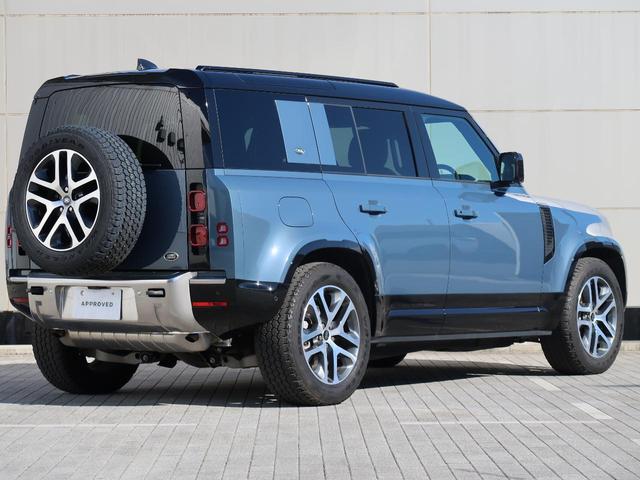 ディフェンダー １１０ＳＥ　Ｐ３００　認定中古車　１オ―ナー　禁煙車　エアサス　サンルーフ　純正２０インチアルミ　アダプティブクルーズ　ＭＥＲＩＤＩＡＮ　液晶メーター　３Ｄサラウンドカメラ　急速クーラーボックス　衝突軽減　スマートキー（27枚目）