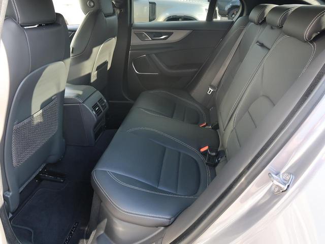 ＸＥ ＸＥ　Ｒ－ダイナミックＳＥ　Ｐ２５０　認定中古車　禁煙車　アダプティブクルーズ　ブラックパック　ＭＥＲＩＤＩＡＮサウンド　ブラインドスポットモニター　衝突軽減　レーンキープアシスト　キーレス　ステアリングパドルシフト　純正１９インチアルミ（67枚目）