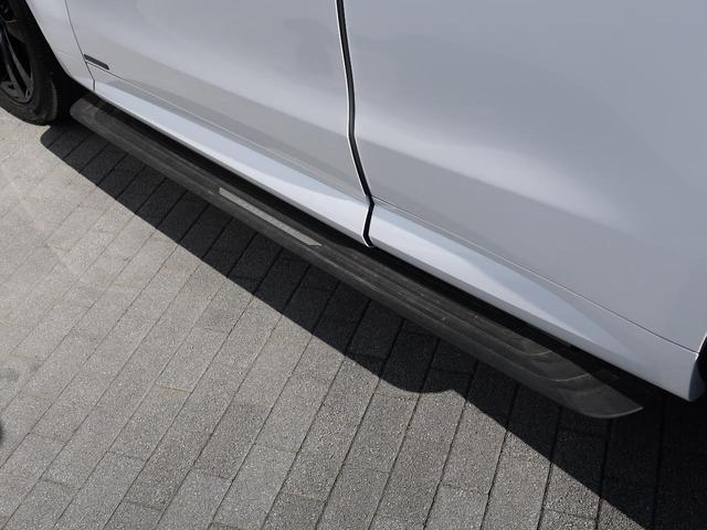 レンジローバースポーツ オートバイオグラフィー　Ｐ５５０ｅ　認定中古車　ＰＨＥＶ　１オ―ナー　禁煙車　サンルーフ　電動サイドステップ　アダプティブクルーズ　ＭＥＲＩＤＩＡＮ３Ｄサラウンド　シートヒーター＆クーラー＆マッサージ　ヘッドアップディスプレイ（5枚目）