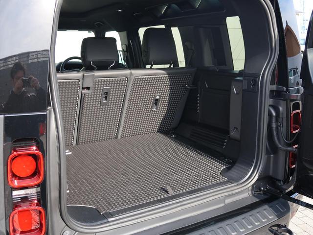ディフェンダー １１０Ｘ－ダイナミックＨＳＥ　Ｄ３５０　認定中古車　ディーゼル　禁煙車　１オーナー　サンルーフ　エアサス　前席シートヒーター＆シートクーラー　デジタルミラー　フィックスドサイドステップ　ＭＥＲＩＤＩＡＮ　純正２２インチアルミ（38枚目）