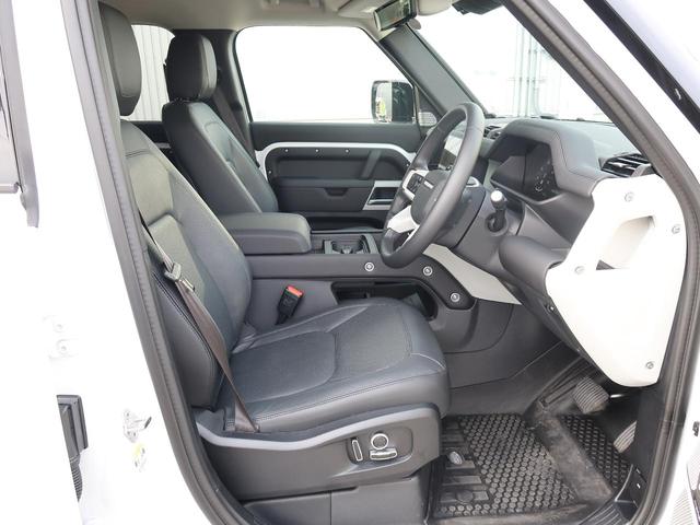 ディフェンダー １３０ＳＥ　Ｄ３００　認定中古車　１オーナー　ディーゼル　禁煙車　サンルーフ　フィックスドサイドステップ　アダプティブクルーズ　エアサスペンション　３Ｄサラウンドカメラ　衝突軽減システム　純正２０インチアルミ　スマートキー（43枚目）