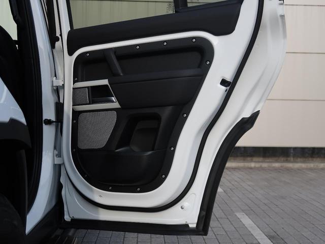 ディフェンダー １３０ＳＥ　Ｄ３００　認定中古車　１オーナー　ディーゼル　禁煙車　サンルーフ　フィックスドサイドステップ　アダプティブクルーズ　エアサスペンション　３Ｄサラウンドカメラ　衝突軽減システム　純正２０インチアルミ　スマートキー（47枚目）