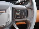 ディフェンダー １１０Ｘ　Ｄ３００　認定中古車　禁煙車　ディーゼル　エアサスペンション　パノラミックルーフ　シートヒーター＆クーラー　ヘッドアップディスプレイ　液晶ミラー　ＭＥＲＩＤＩＡＮ　純正２０インチＡＷ　衝突軽減ブレーキ（4枚目）