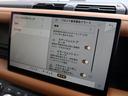 １１０Ｘ　Ｄ３００　認定中古車　禁煙車　ディーゼル　エアサスペンション　パノラミックルーフ　シートヒーター＆クーラー　ヘッドアップディスプレイ　液晶ミラー　ＭＥＲＩＤＩＡＮ　純正２０インチＡＷ　衝突軽減ブレーキ（13枚目）