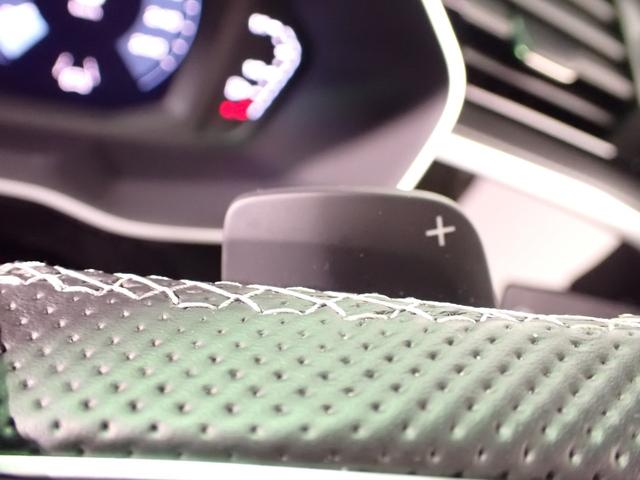Q3 35TFSI Sライン 禁煙 純正メモリーナビ USB Bluetooth サラウンドビューM ETC2.0 LEDヘッド アウディプレセンス パーシャルレザー Sヒーター Pテールゲート コンビニエンス&アシスタンスPKG(14枚目)