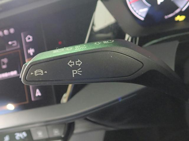 A3 スポーツバックアドバンスド 1stエディション 限定車 1stエディション専用ブラウンレザーシート 禁煙 弊社デモカー 純正ナビ Bカメラ マトリックスLEDヘッドライトダイナミックターンインディケーター コンビニエンス&アシスタンスPKGライト(15枚目)