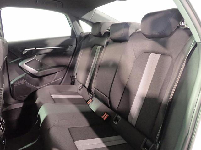 Ａ３セダン ３０ＴＦＳＩアドバンスド　元当社デモカー　禁煙　純正ナビ　Ｂカメラ　ＥＴＣ２．０　Ｐシート　Ｓヒーター　ナビゲーションパッケージ　ＡｐｐｌｅＣａｒＰｌａｙ　ＡｎｄｒｏｉｄＡｕｔｏ　コンビニエンス＆アシスタンスパッケージライト（22枚目）