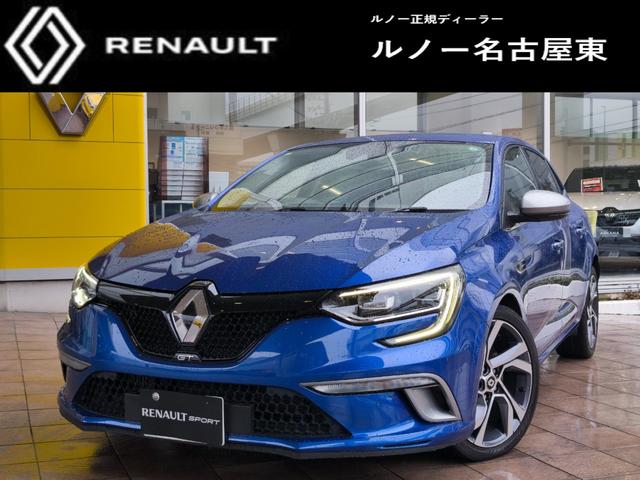 メガーヌ GT アップルカープレイ アンドロイドオートオーディオ バックカメラ スマートキー 衝突被害軽減ブレーキ クルコン パドルシフト 前後ソナー LEDライト 禁煙車(2枚目)