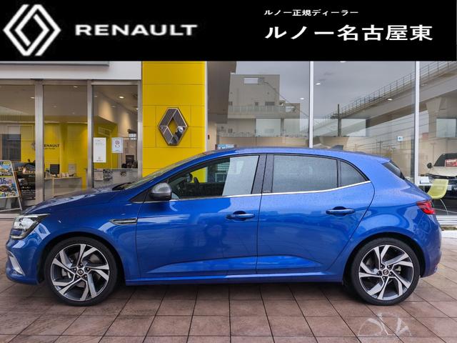 メガーヌ GT アップルカープレイ アンドロイドオートオーディオ バックカメラ スマートキー 衝突被害軽減ブレーキ クルコン パドルシフト 前後ソナー LEDライト 禁煙車(3枚目)