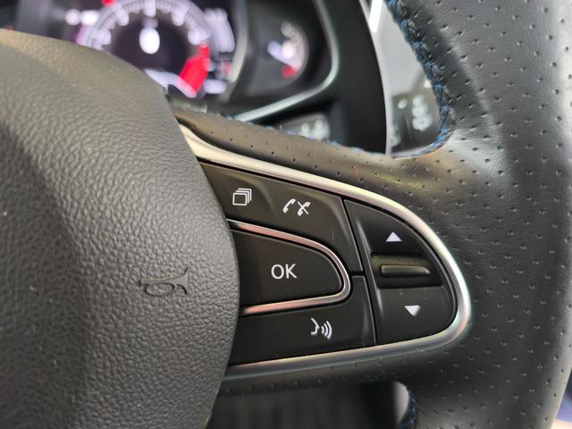 メガーヌ GT アップルカープレイ アンドロイドオートオーディオ バックカメラ スマートキー 衝突被害軽減ブレーキ クルコン パドルシフト 前後ソナー LEDライト 禁煙車(19枚目)