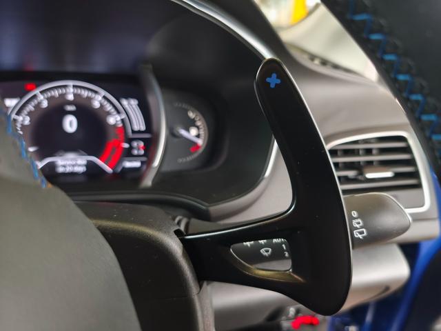 メガーヌ GT アップルカープレイ アンドロイドオートオーディオ バックカメラ スマートキー 衝突被害軽減ブレーキ クルコン パドルシフト 前後ソナー LEDライト 禁煙車(21枚目)