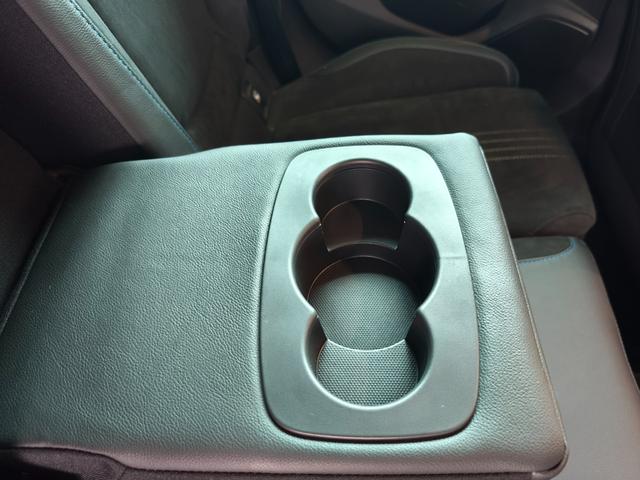 メガーヌ GT アップルカープレイ アンドロイドオートオーディオ バックカメラ スマートキー 衝突被害軽減ブレーキ クルコン パドルシフト 前後ソナー LEDライト 禁煙車(39枚目)