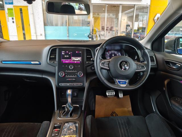 メガーヌ GT アップルカープレイ アンドロイドオートオーディオ バックカメラ スマートキー 衝突被害軽減ブレーキ クルコン パドルシフト 前後ソナー LEDライト 禁煙車(41枚目)