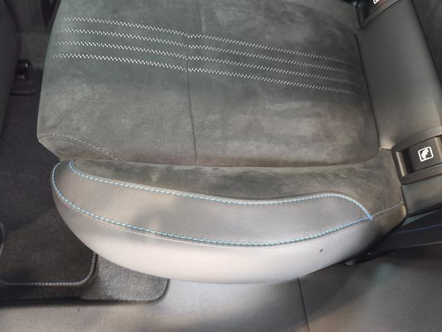 メガーヌ GT アップルカープレイ アンドロイドオートオーディオ バックカメラ スマートキー 衝突被害軽減ブレーキ クルコン パドルシフト 前後ソナー LEDライト 禁煙車(45枚目)