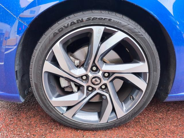 メガーヌ GT アップルカープレイ アンドロイドオートオーディオ バックカメラ スマートキー 衝突被害軽減ブレーキ クルコン パドルシフト 前後ソナー LEDライト 禁煙車(51枚目)