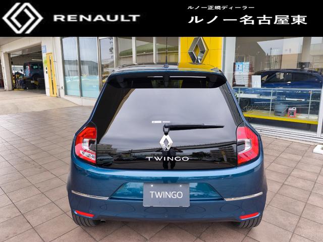 トゥインゴ インテンス ハーフレザーシート AppleCarplay アンドロイドオート対応 バックカメラ クルーズコントロール 16インチホイール(5枚目)