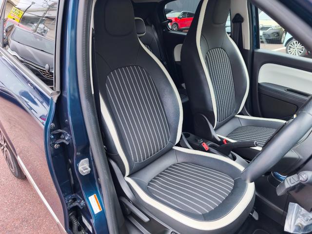 トゥインゴ インテンス ハーフレザーシート AppleCarplay アンドロイドオート対応 バックカメラ クルーズコントロール 16インチホイール(22枚目)