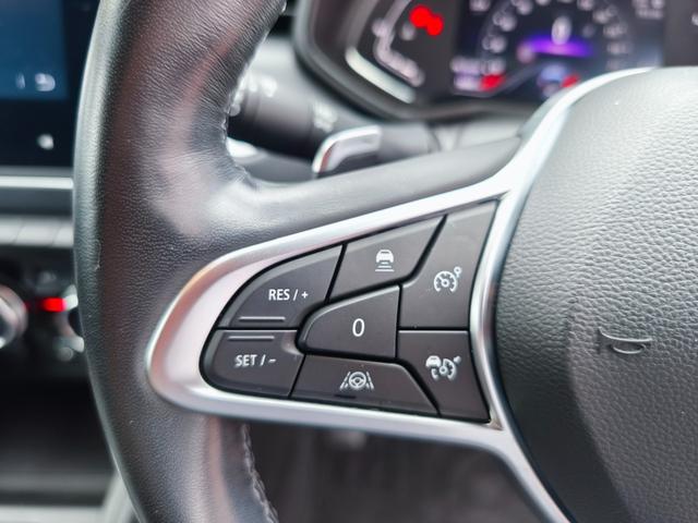 ルーテシア ラ・パリジェンヌ ステアリングヒーター アダプティブクルーズコントロール 衝突軽減ブレーキ リアカメラ Carplay ETC クリアランスソナー LEDヘッドライト(13枚目)