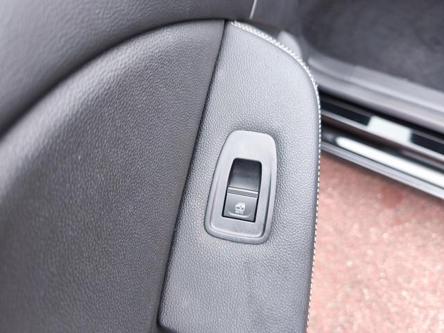 ルーテシア ラ・パリジェンヌ ステアリングヒーター アダプティブクルーズコントロール 衝突軽減ブレーキ リアカメラ Carplay ETC クリアランスソナー LEDヘッドライト(21枚目)