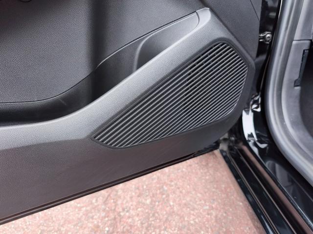 ルーテシア ラ・パリジェンヌ ステアリングヒーター アダプティブクルーズコントロール 衝突軽減ブレーキ リアカメラ Carplay ETC クリアランスソナー LEDヘッドライト(22枚目)