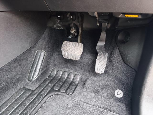 カングー インテンス ガソリンターボ 7速EDC 両側スライドドア ダブルバックドア 追従クルコン AppleCarPlay AndroidAuto(7枚目)