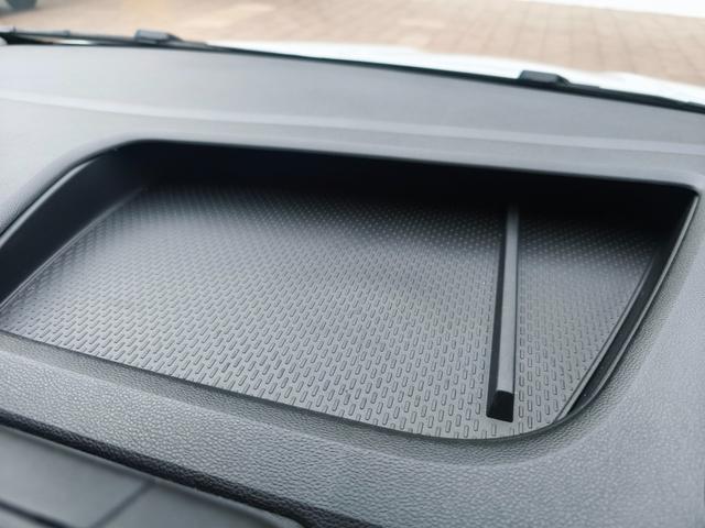 カングー インテンス ガソリンターボ 7速EDC 両側スライドドア ダブルバックドア 追従クルコン AppleCarPlay AndroidAuto(29枚目)