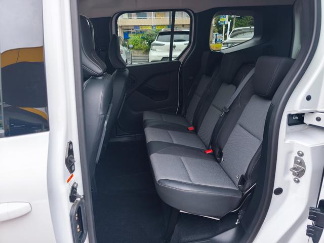 カングー インテンス ガソリンターボ 7速EDC 両側スライドドア ダブルバックドア 追従クルコン AppleCarPlay AndroidAuto(40枚目)