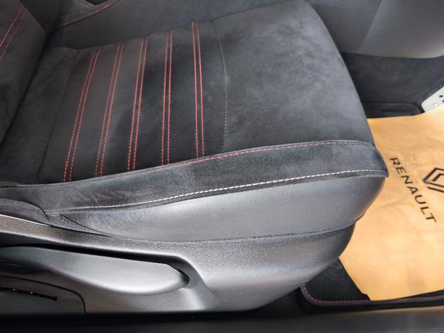 メガーヌ ルノー スポール シートヒーター アダプティブクルコン ブレンボブレーキ 四輪操舵 AppleCarPlay/AndroidAuto対応 ディスプレイオーディオ 前後ソナー(11枚目)