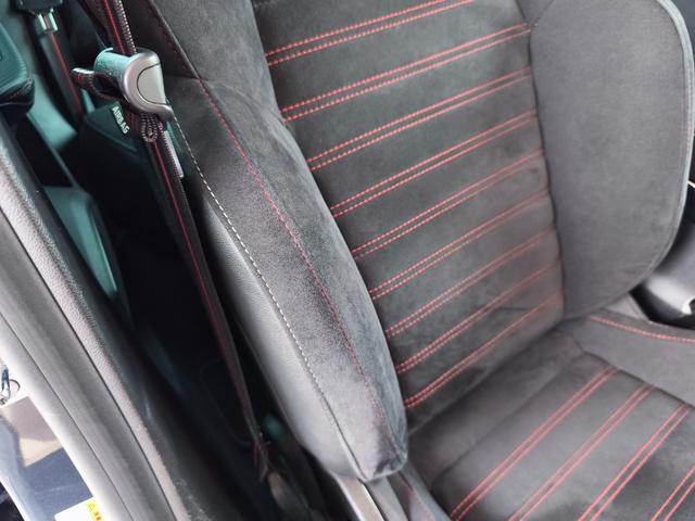 メガーヌ ルノー スポール シートヒーター アダプティブクルコン ブレンボブレーキ 四輪操舵 AppleCarPlay/AndroidAuto対応 ディスプレイオーディオ 前後ソナー(13枚目)